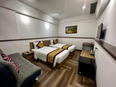 Saga Boutique Hotel,300m by Hoan Kiem Lake – Photos 10